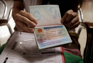 Bosnia require visa for entering Vietnam
