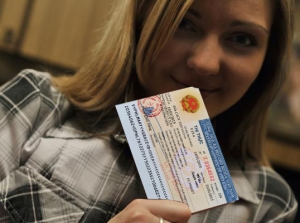 Russian Citizens Need Visa for Entering Vietnam or Not