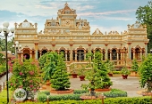 Vinh Trang Pagoda -  The Most Splendid Buddhistic Pagoda in Mekong Delta.