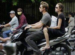 Foreigners may drive in Vietnam